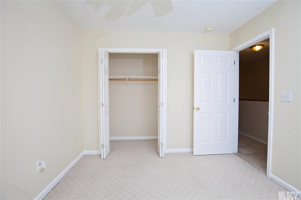 White Oak Manor - Residential