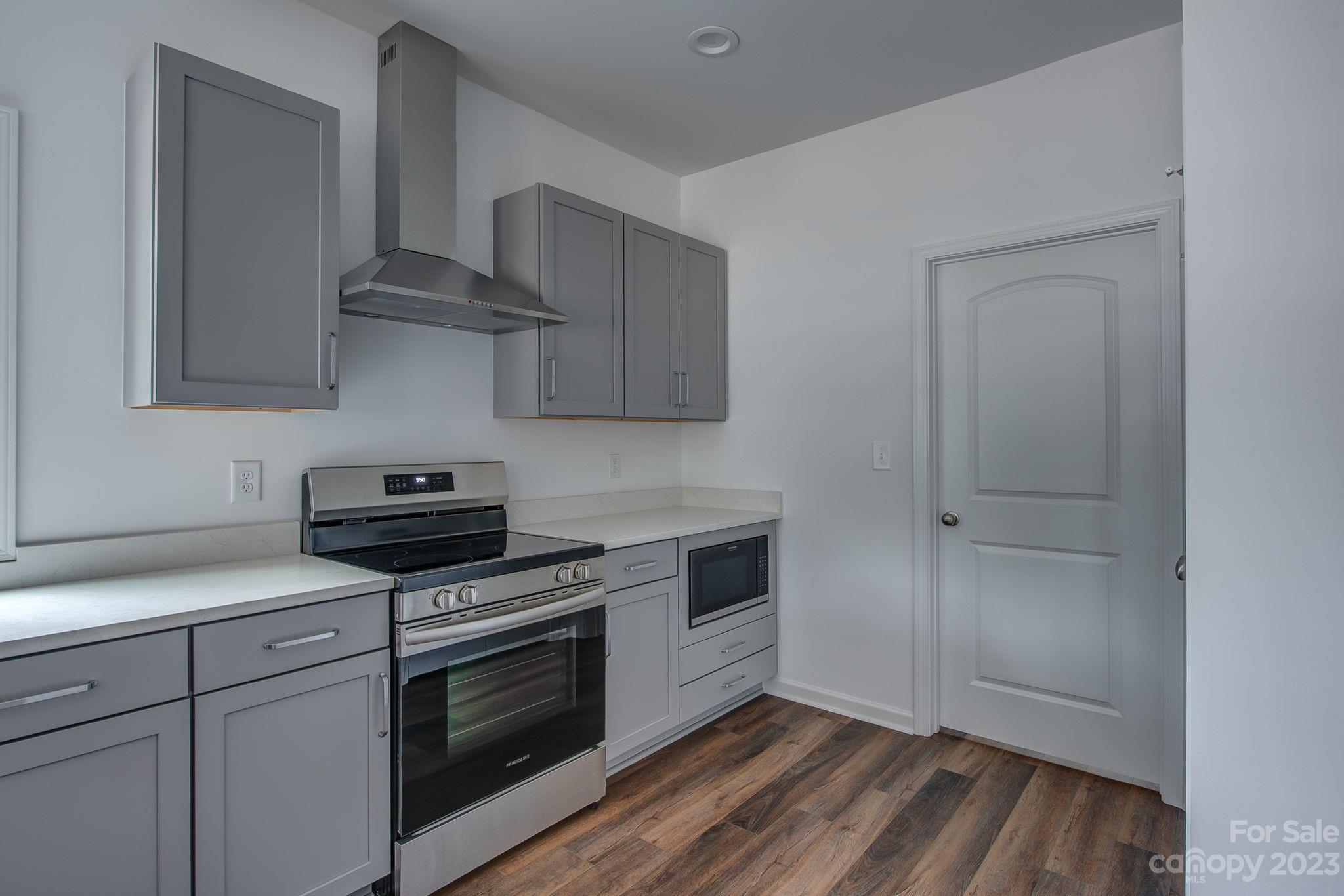 Dixon Village - Residential