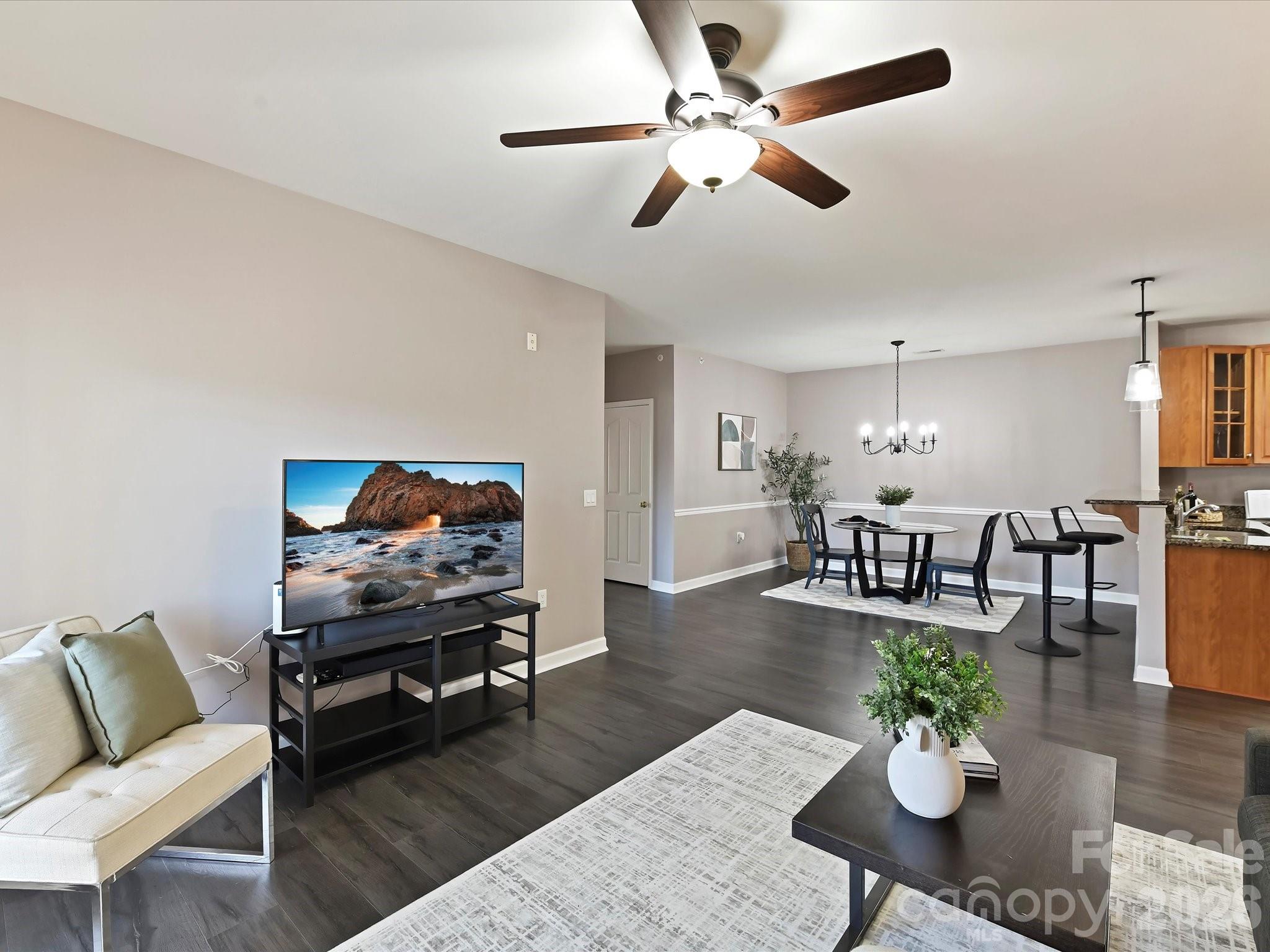 Alexander Chase - Residential