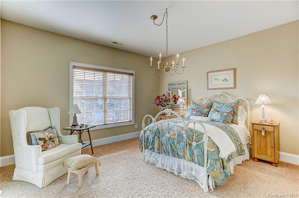 Beacon Knoll - Residential