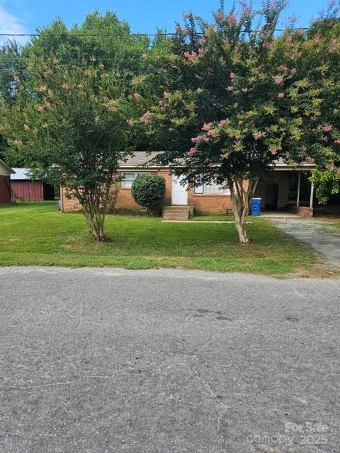 120 Booker Street Wingate NC 28112
