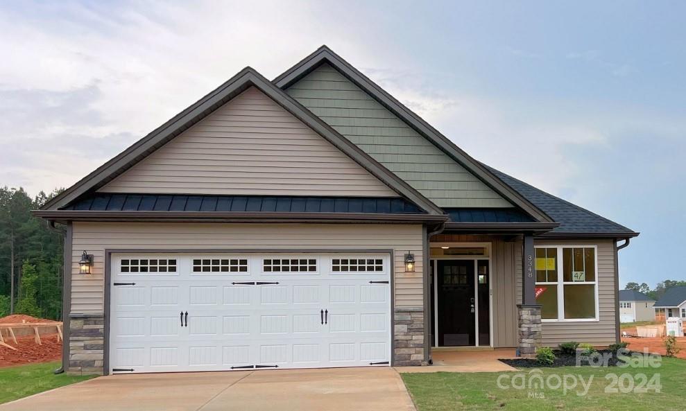 raven crest - Residential