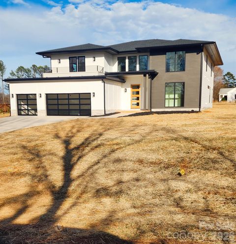 Photo of 106 Quail Ridge Drive, Mooresville, NC 28117 (MLS # 4352291)