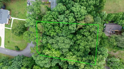 1135 Pinebrook Avenue SE Valdese NC 28690