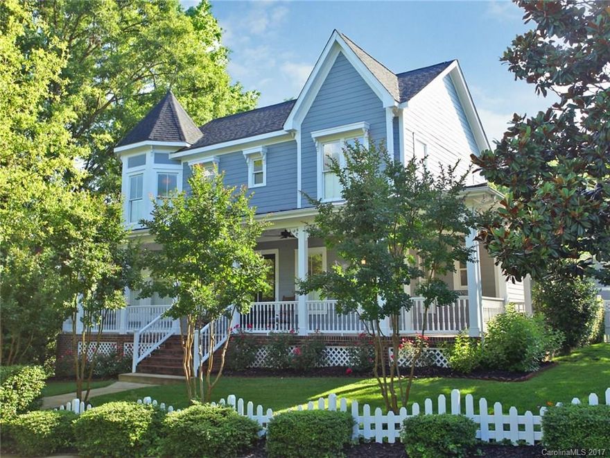 Unique Baxter Home on one of a kind Private Lot. Rare Opportunity!! Breathtaking from the entrance to the rear yard. Dramatic staircase, traditional hardwood floors, granite countertops, SS appliances, 3 car garage with workshop or playhouse. NEW Roof (2014) & NEW HVAC (2016) The living area is extended outdoors with expansive front and rear covered porches. Enjoy Baxter's lifestyle of pool, parks, tennis, walking trails, library, gym, shopping & restaurants! Minutes to I-77 and Ft Mill Schools!