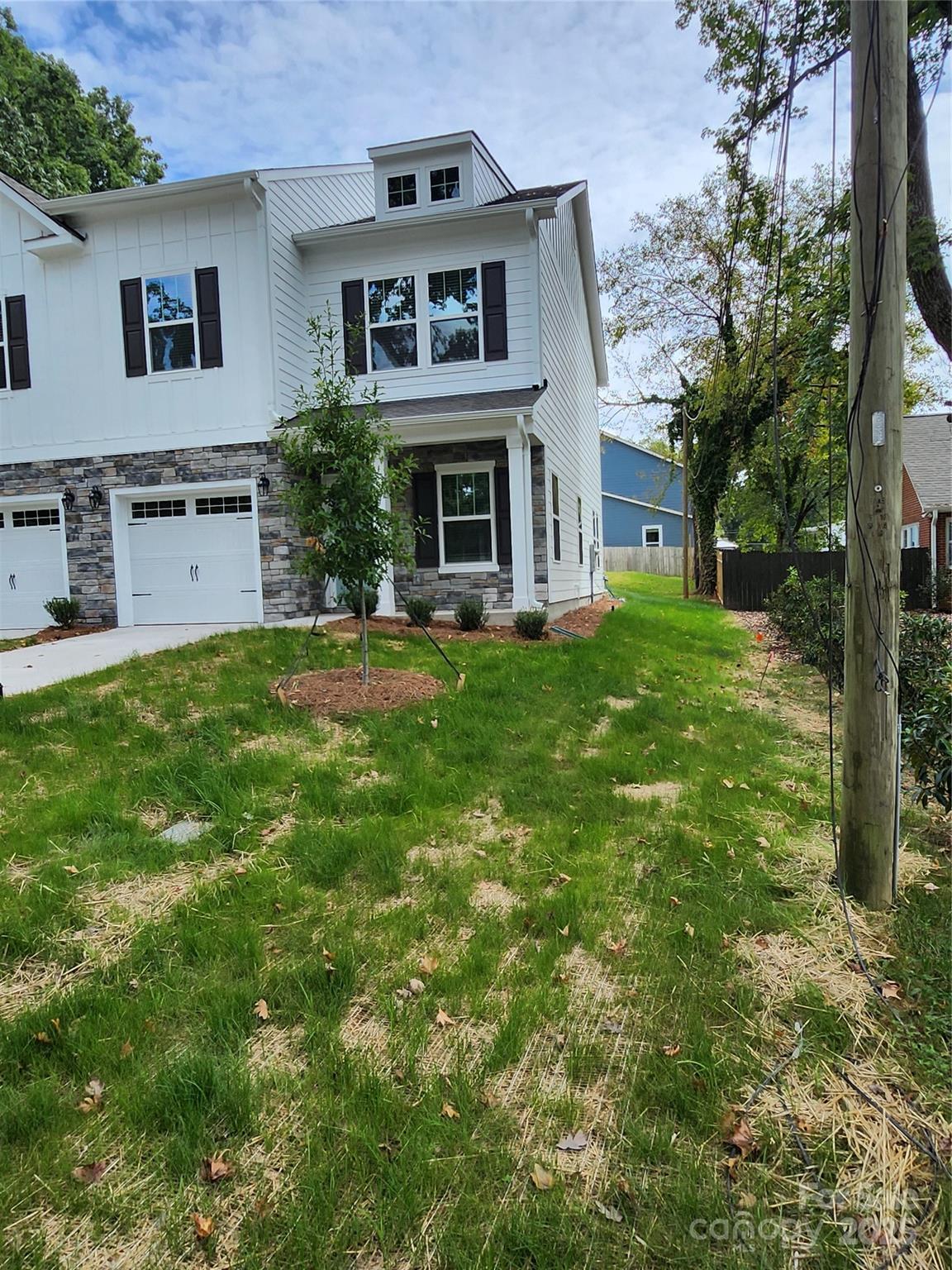 2032 Mandarin Boulevard