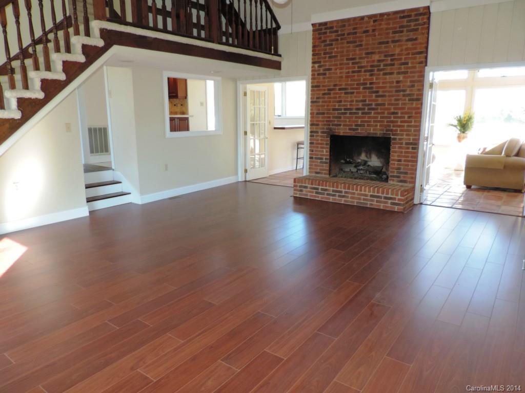 Pinetuck - Residential