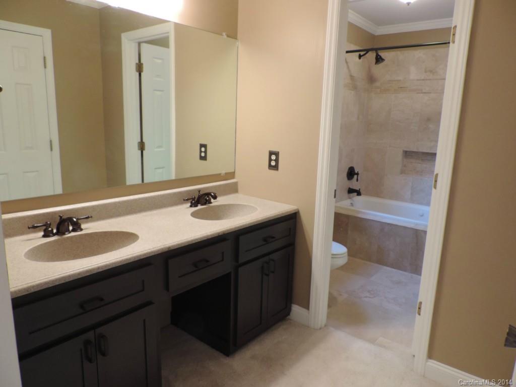 Pinetuck - Residential