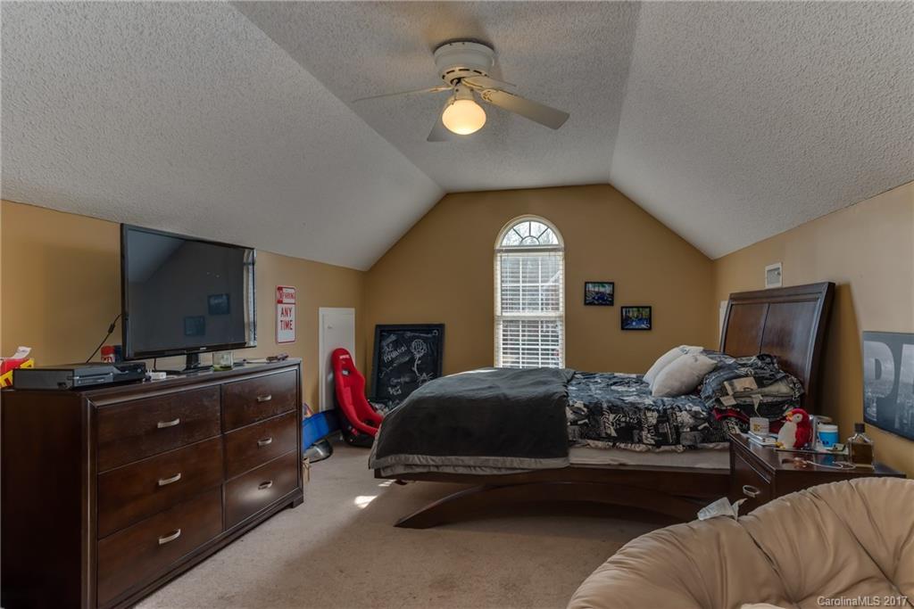 Ravenwood - Residential