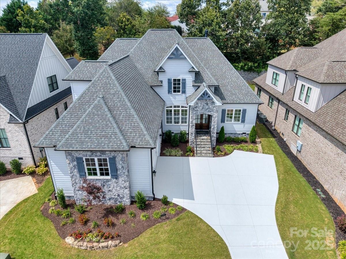 Chestnut Pond - Residential