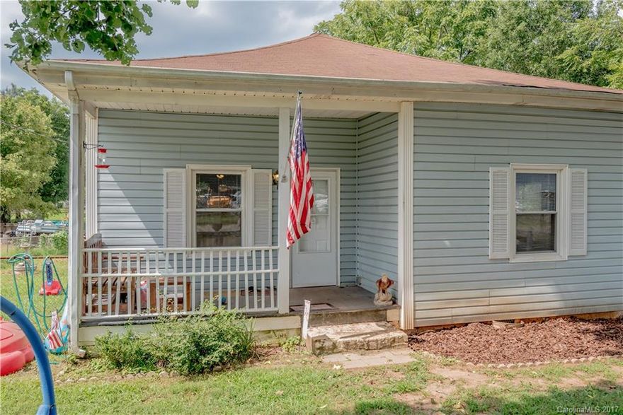 All one-level home in great location.  Convenient to I-85, shopping, restaurants, and more!  Home features new counters in kitchen along with new cabinets and dishwasher.  Fenced back yard with 2 storage sheds. New HVAC per seller in 2016.