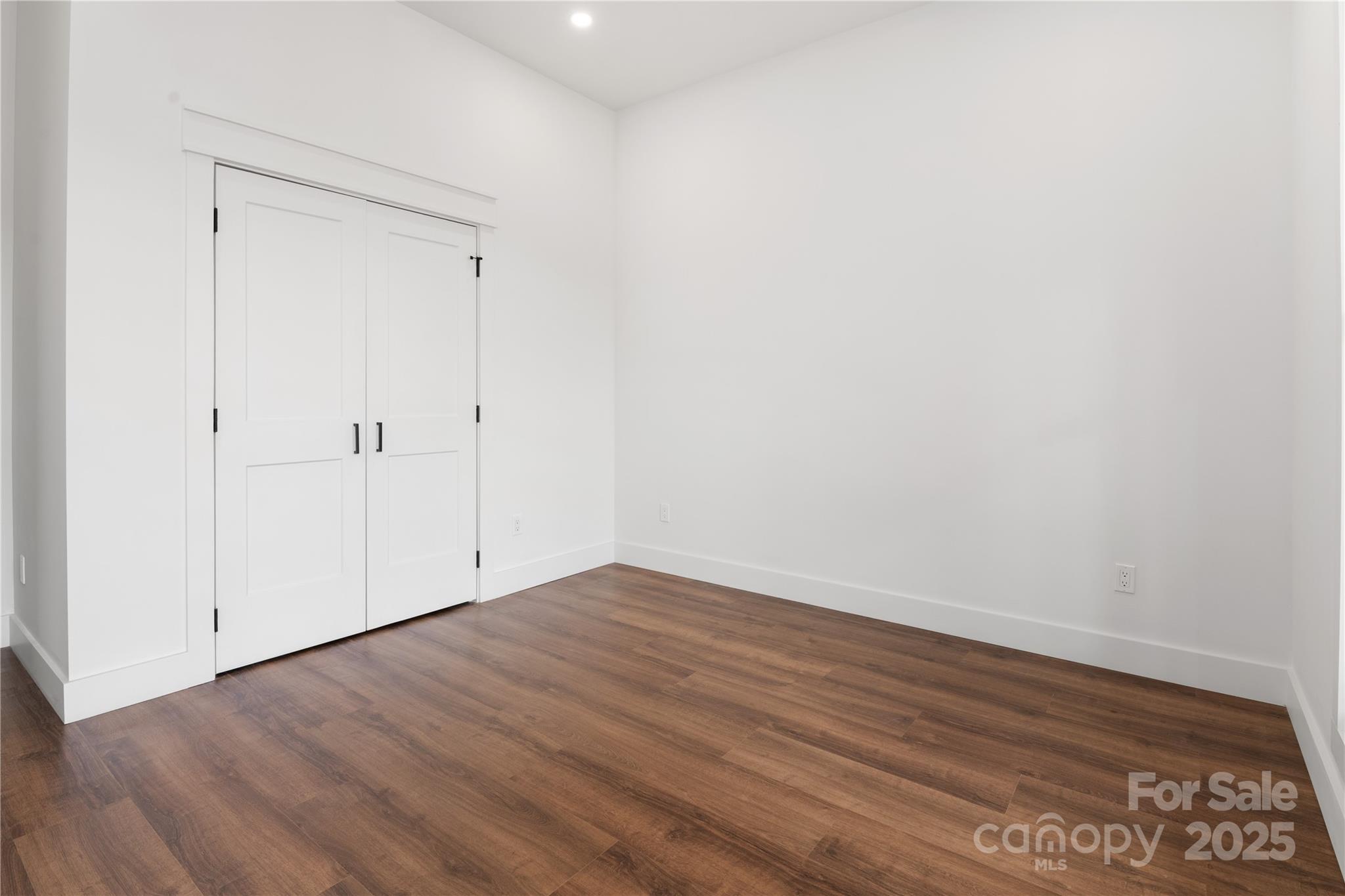 North Rugby Hills - Residential