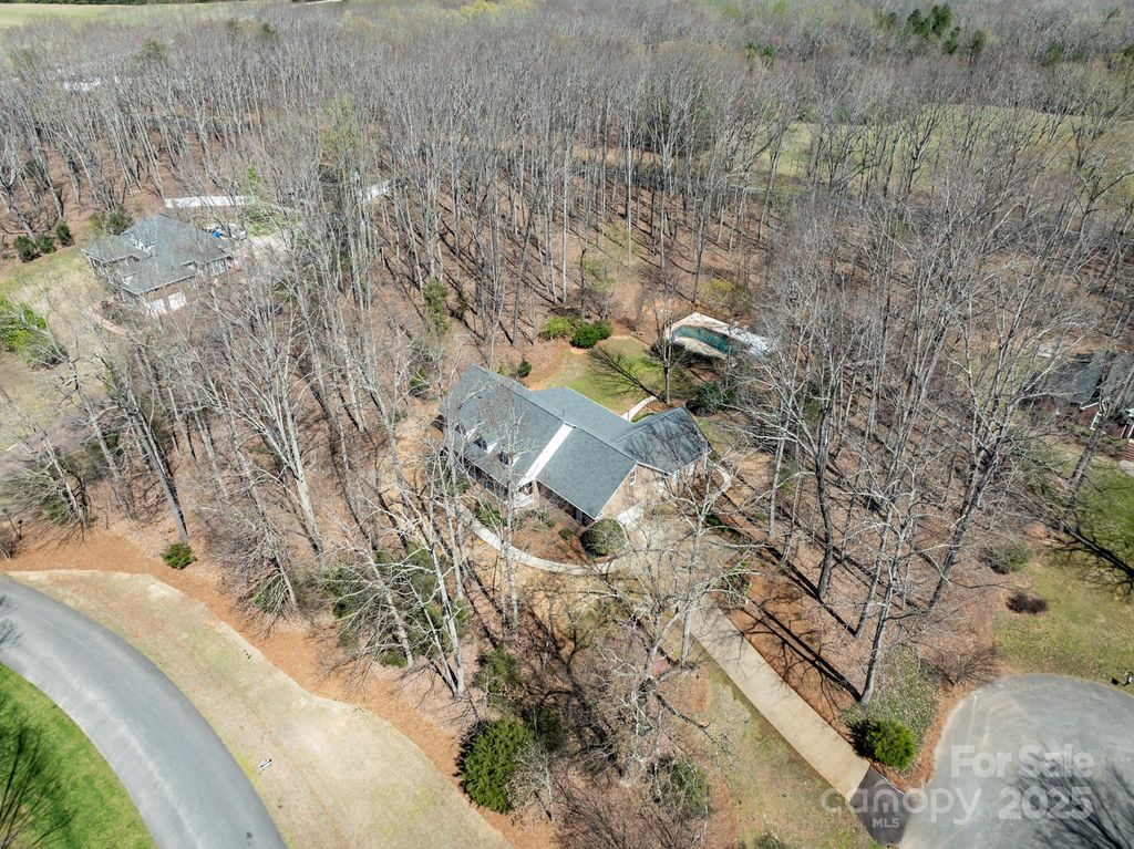 listing image 43