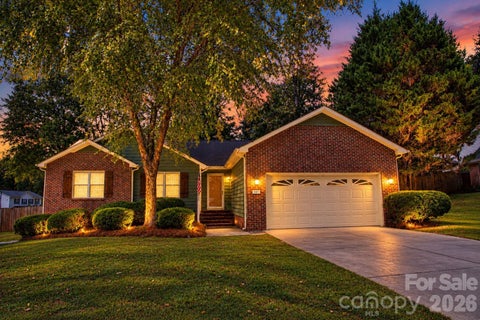 Photo of 101 Antelope Drive, Mount Holly, NC 28120 (MLS # 4429952)