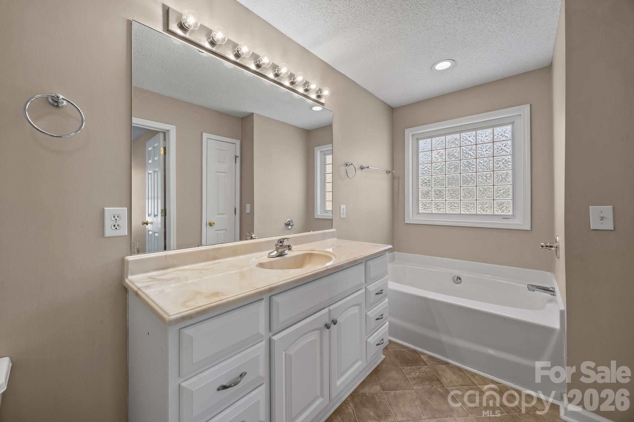 Chinaberry Place - Residential