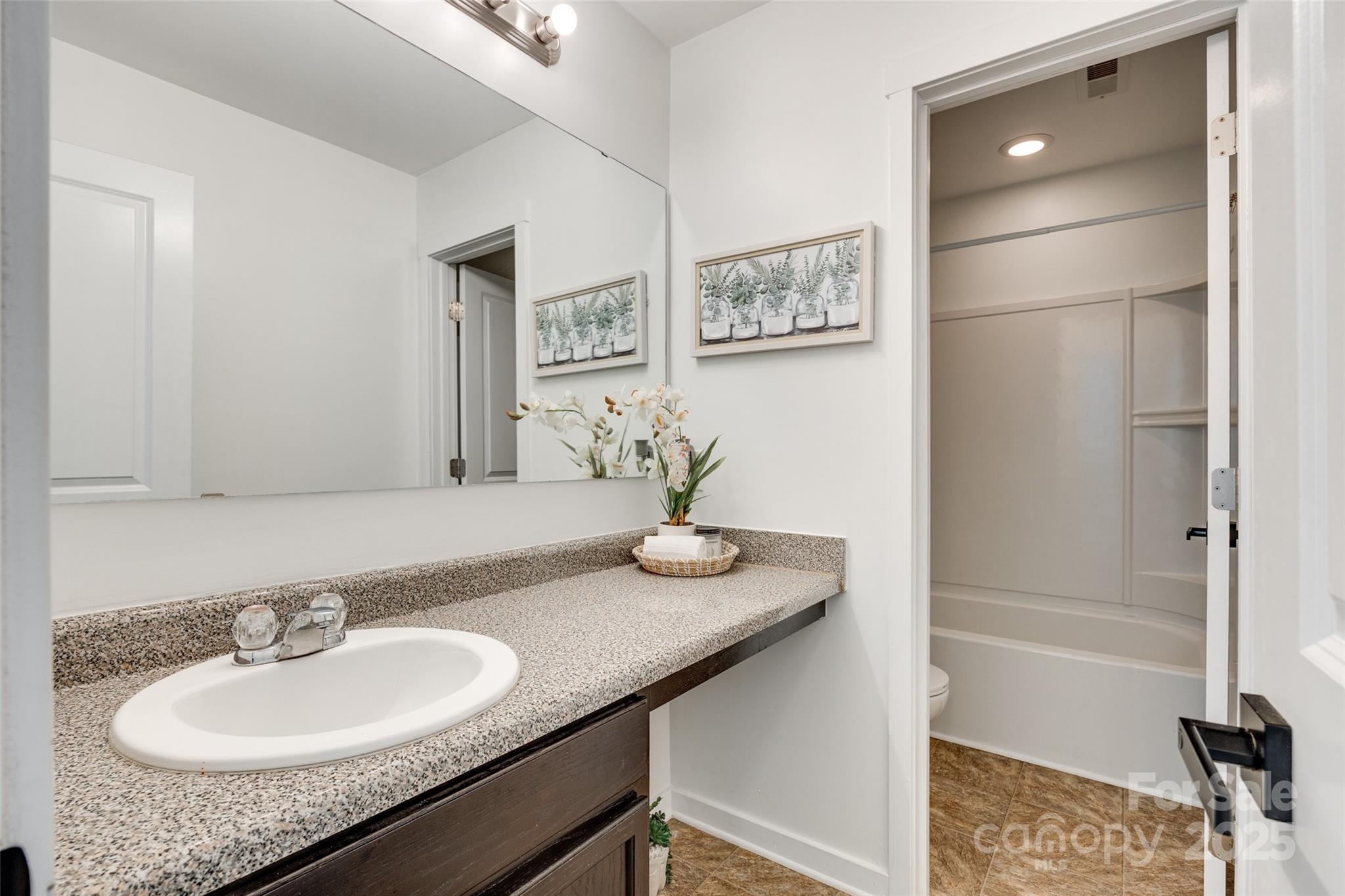 Gibbon Woods - Residential