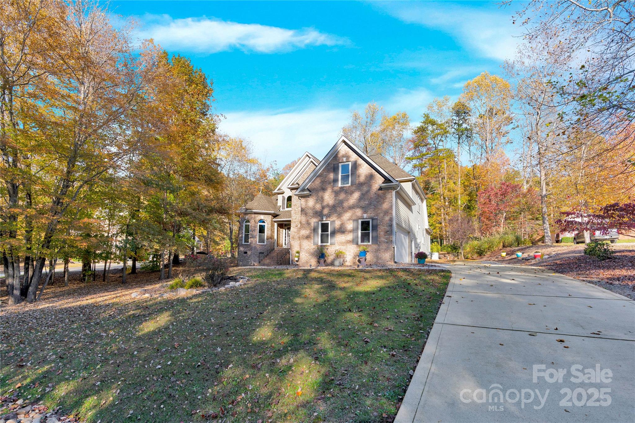 169 Winding Creek Drive