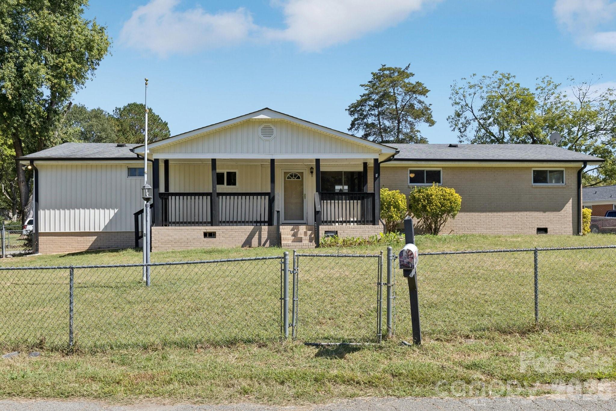 1024 Old Mountain View Road