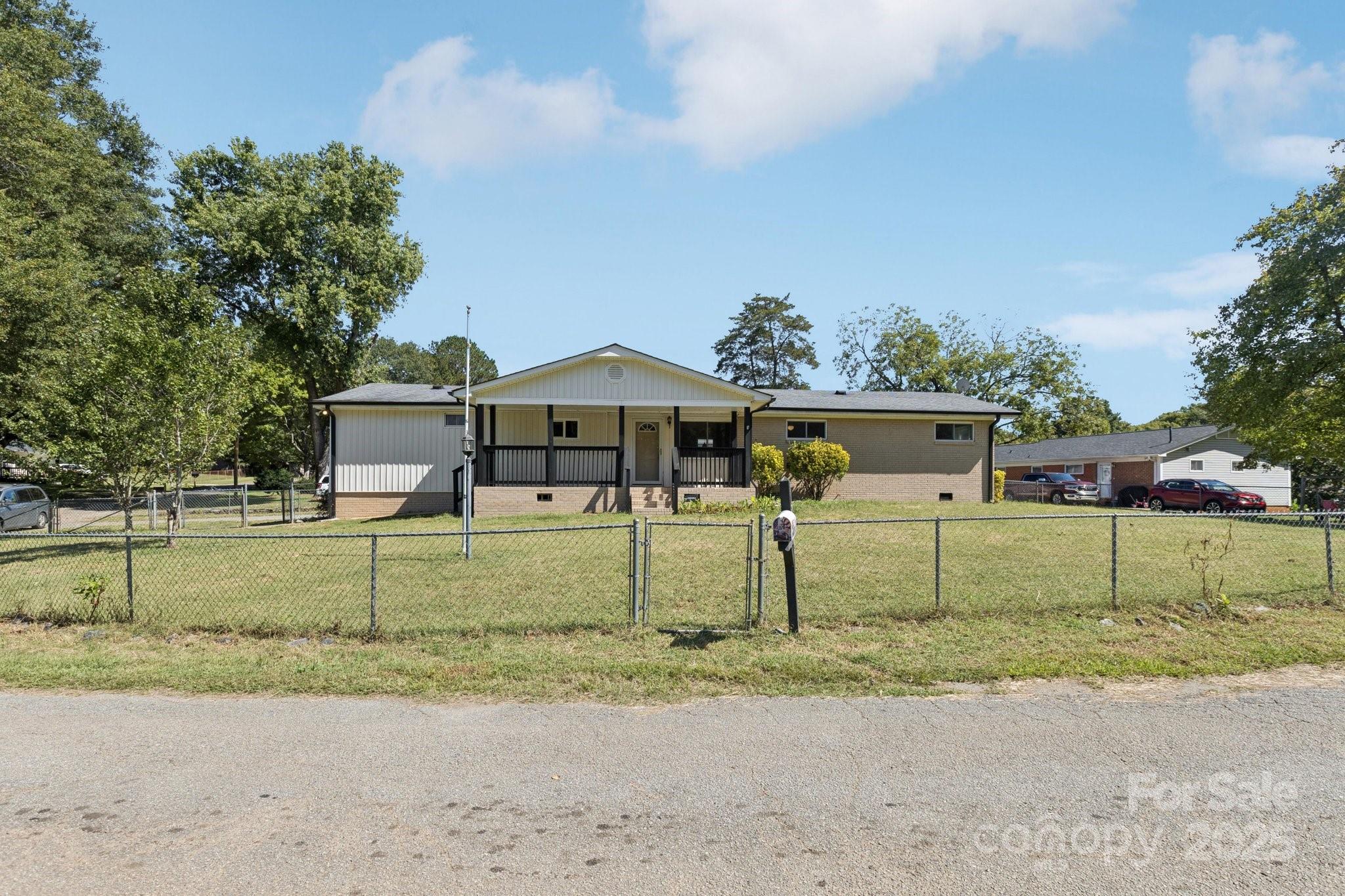 1024 Old Mountain View Road