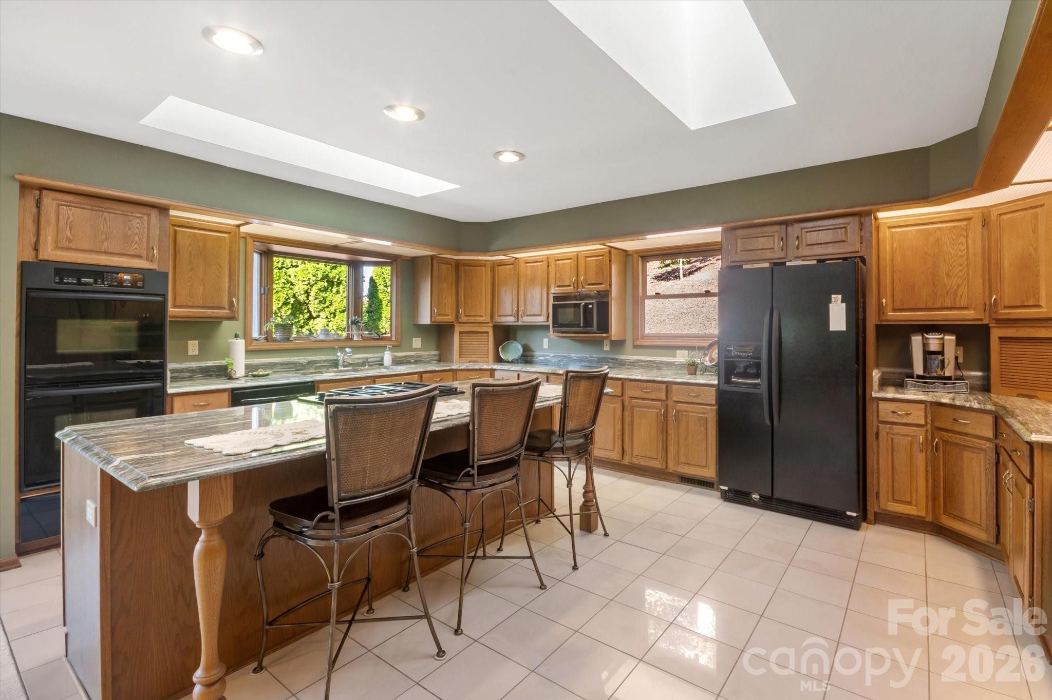 2240 E Cumming Woods Lane