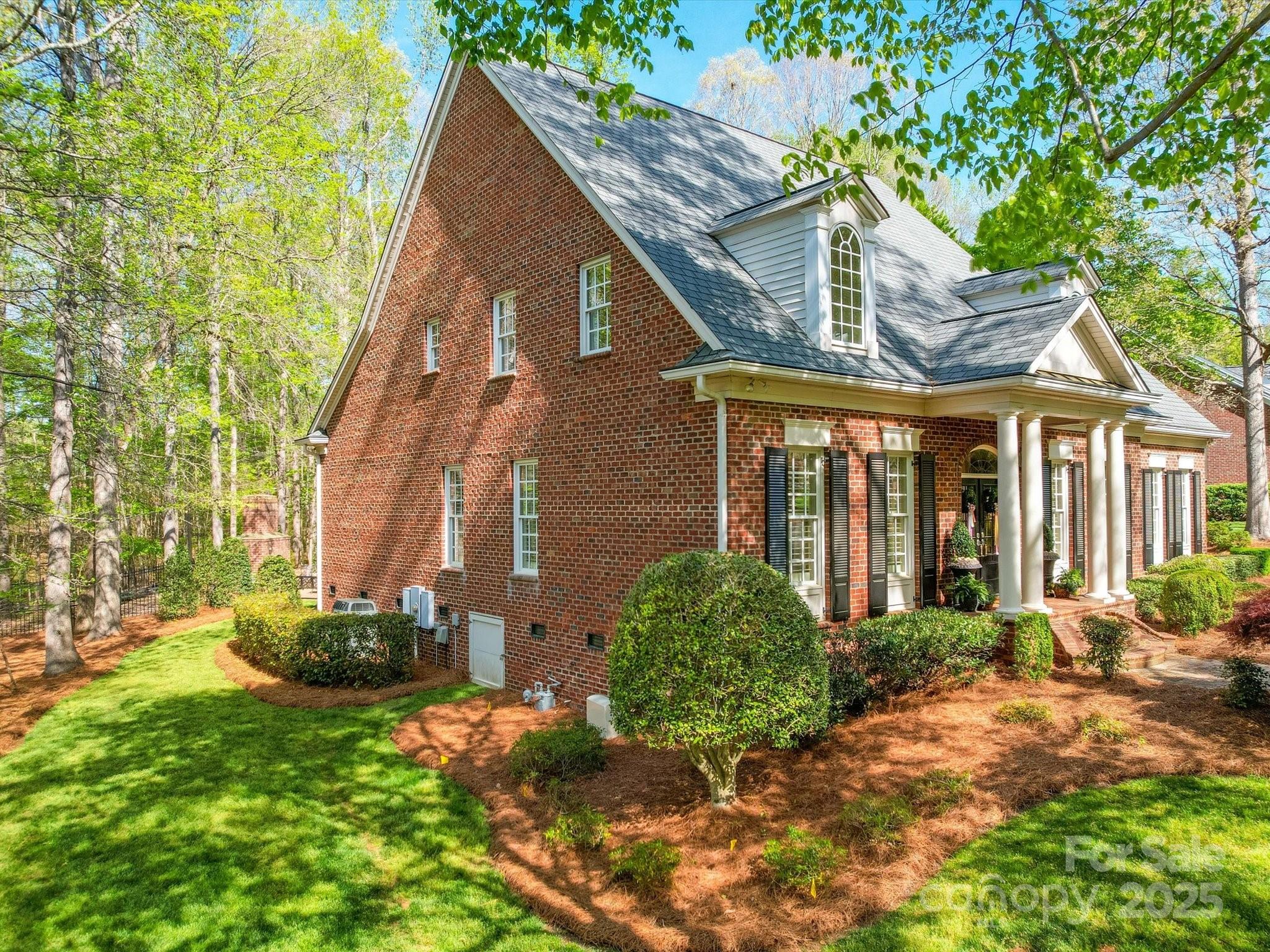 3667 Saint Andrews Lane