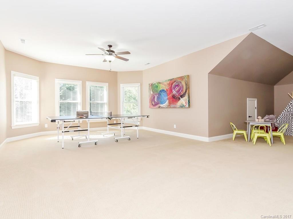 Longview - Residential