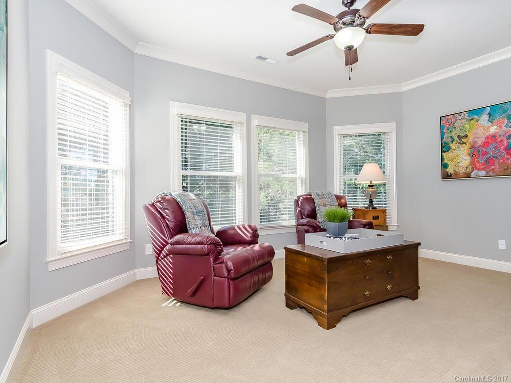 Longview - Residential