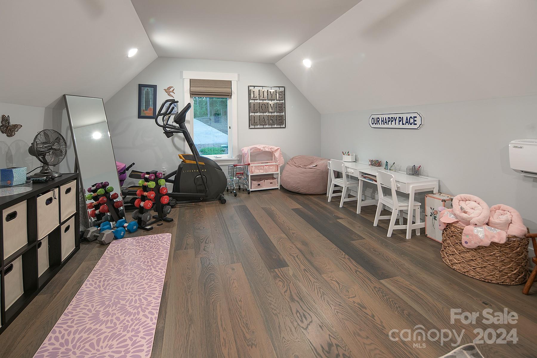 Edgewater - Residential