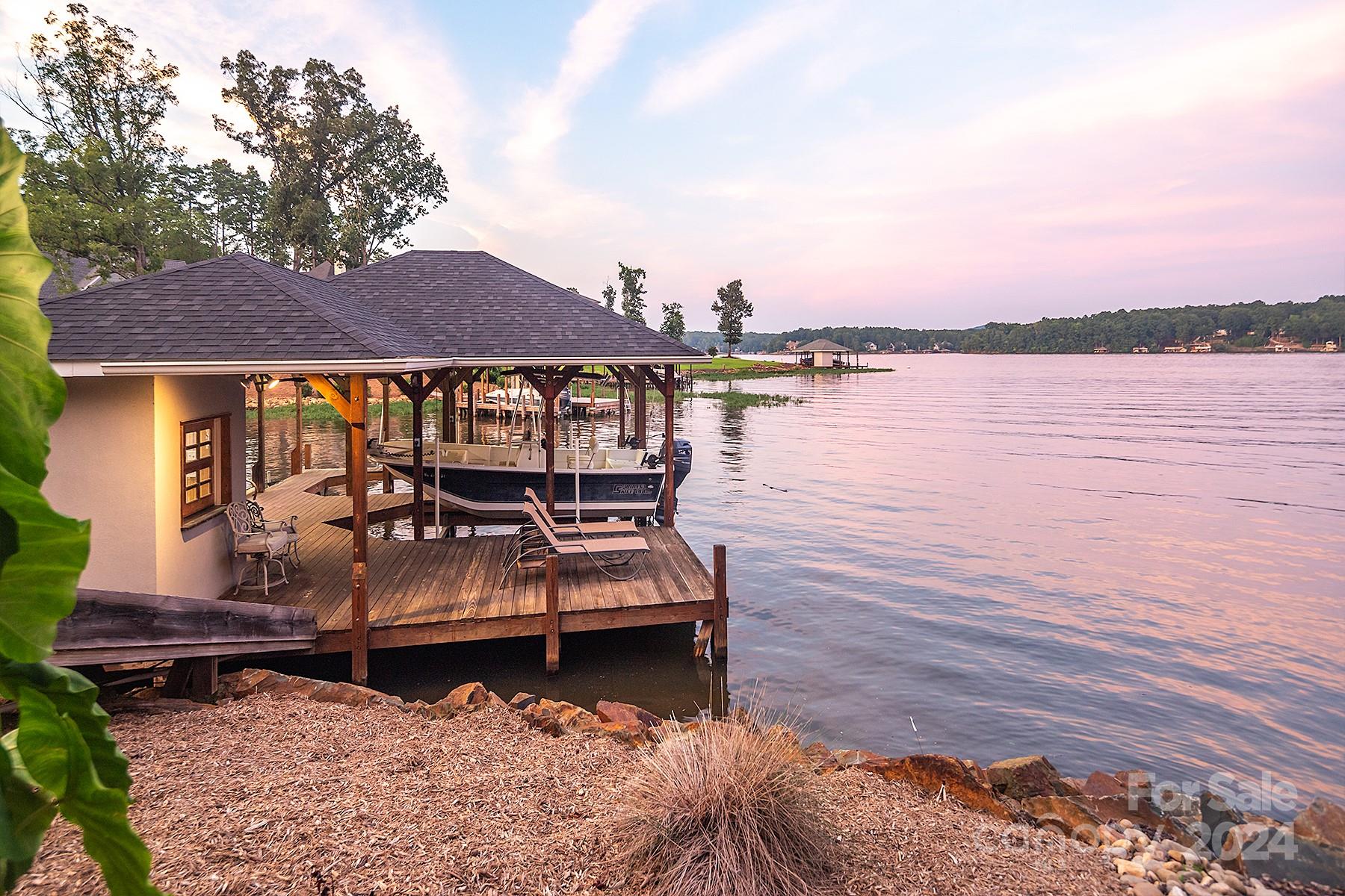 Edgewater - Residential