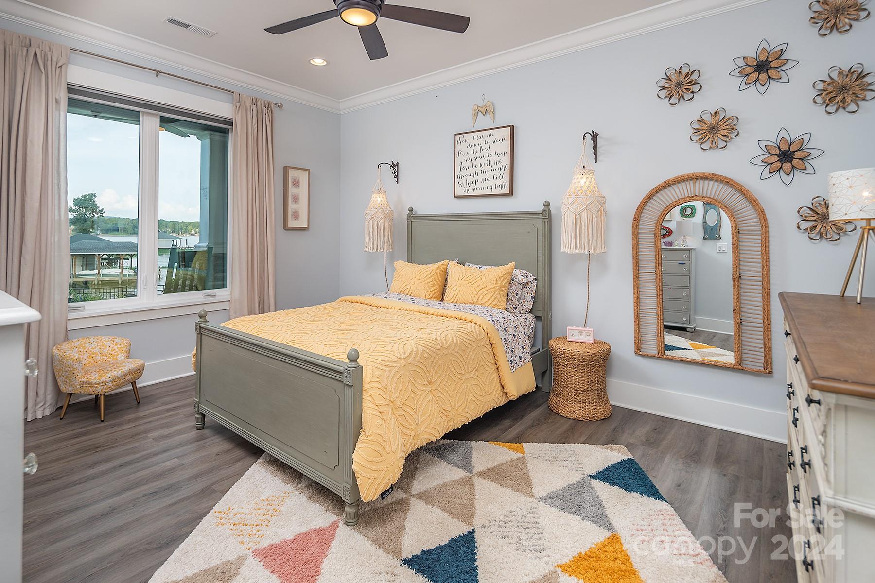 Edgewater - Residential