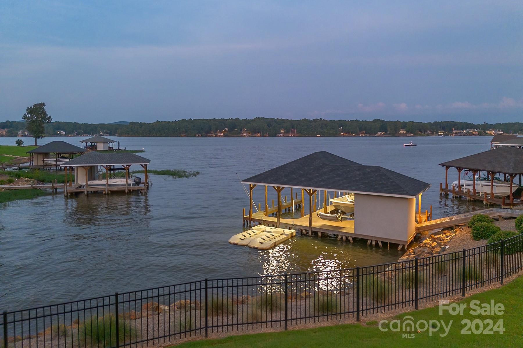 Edgewater - Residential