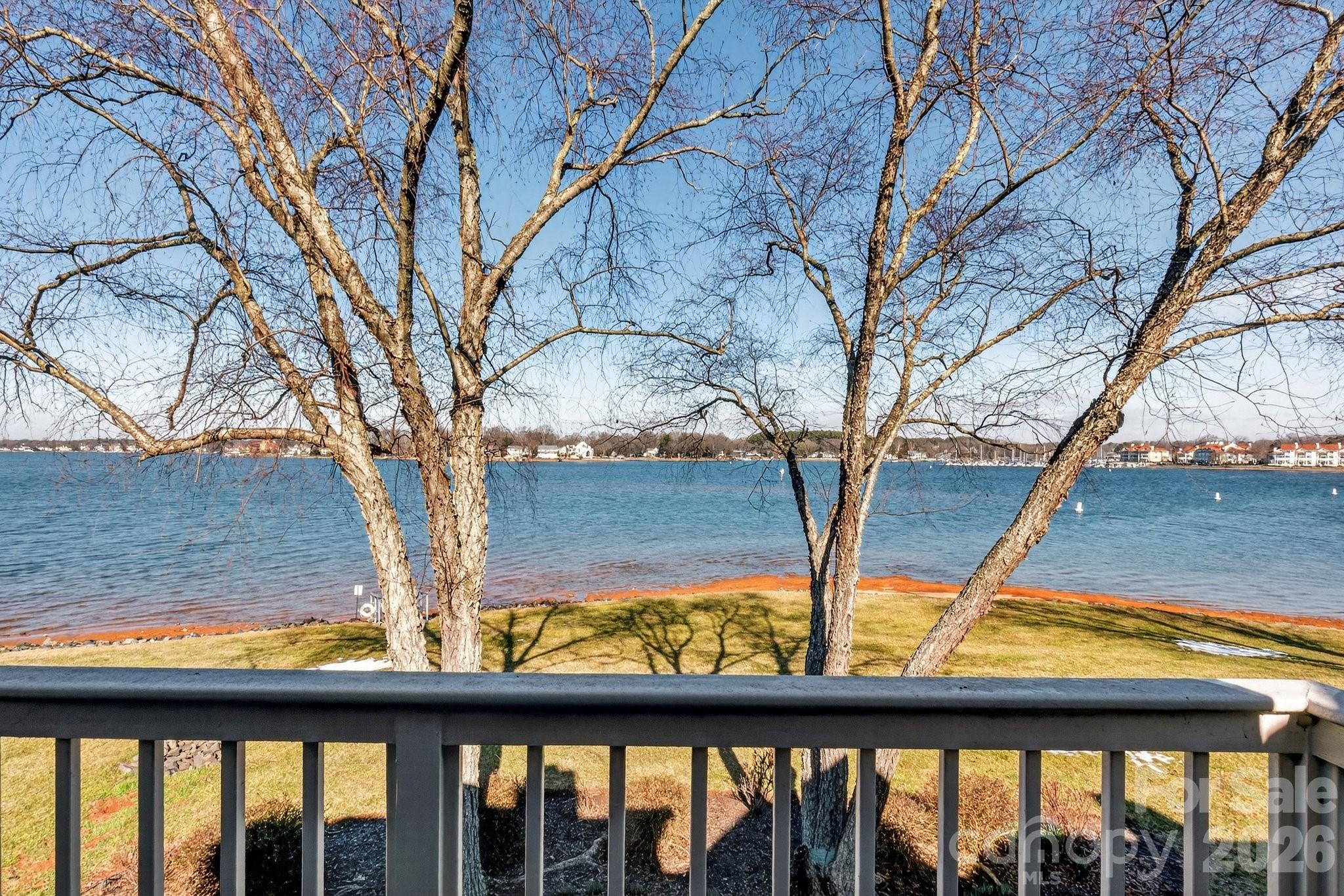 Vineyard Point - Residential