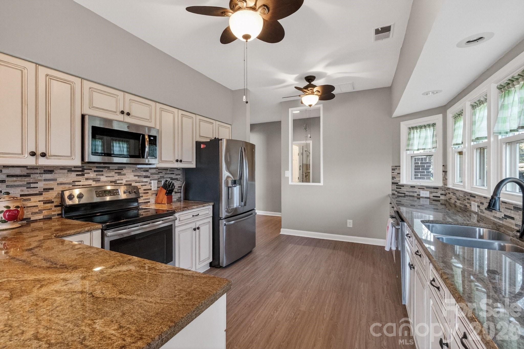 Vineyard Point - Residential