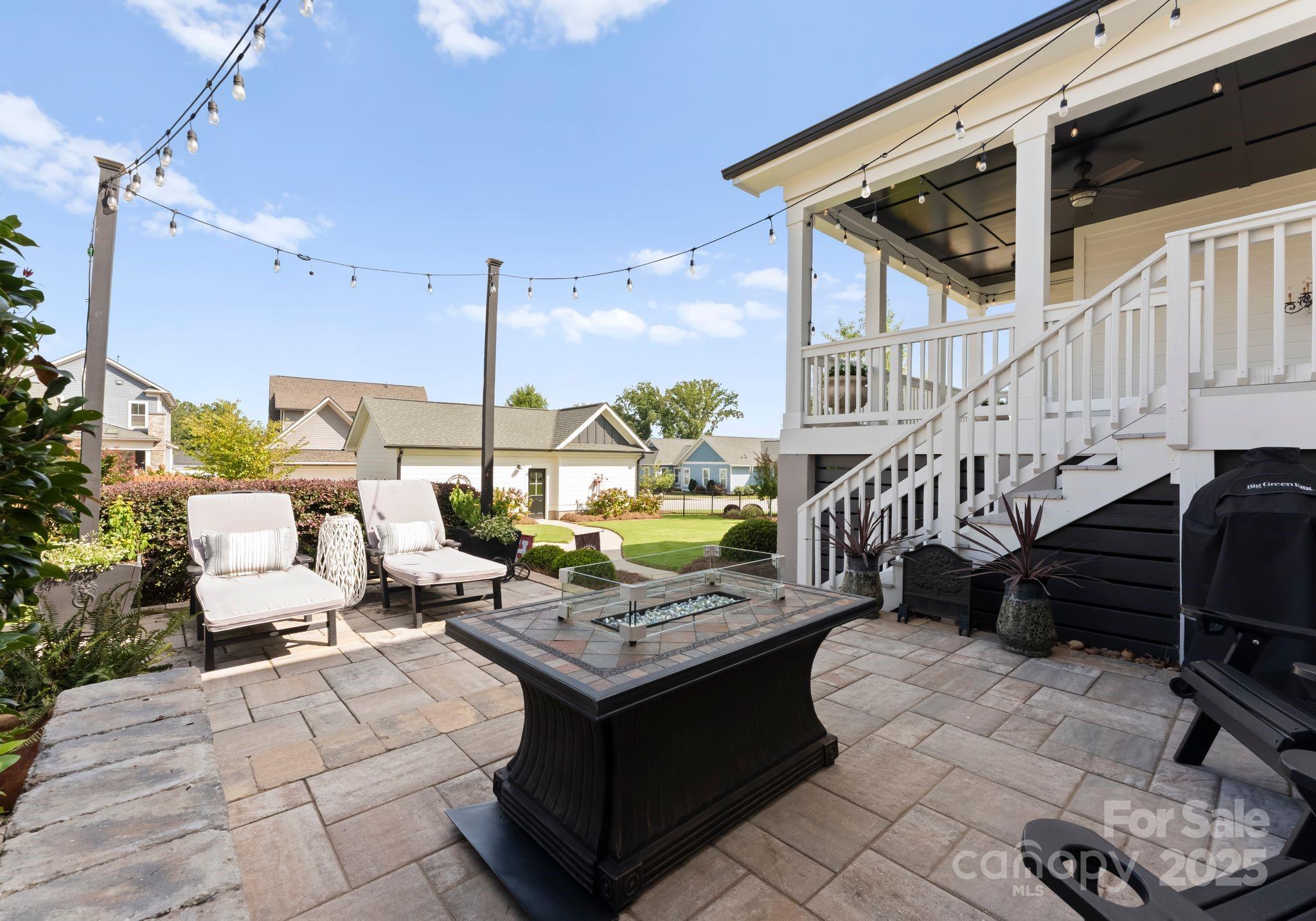 Riverwalk - Residential