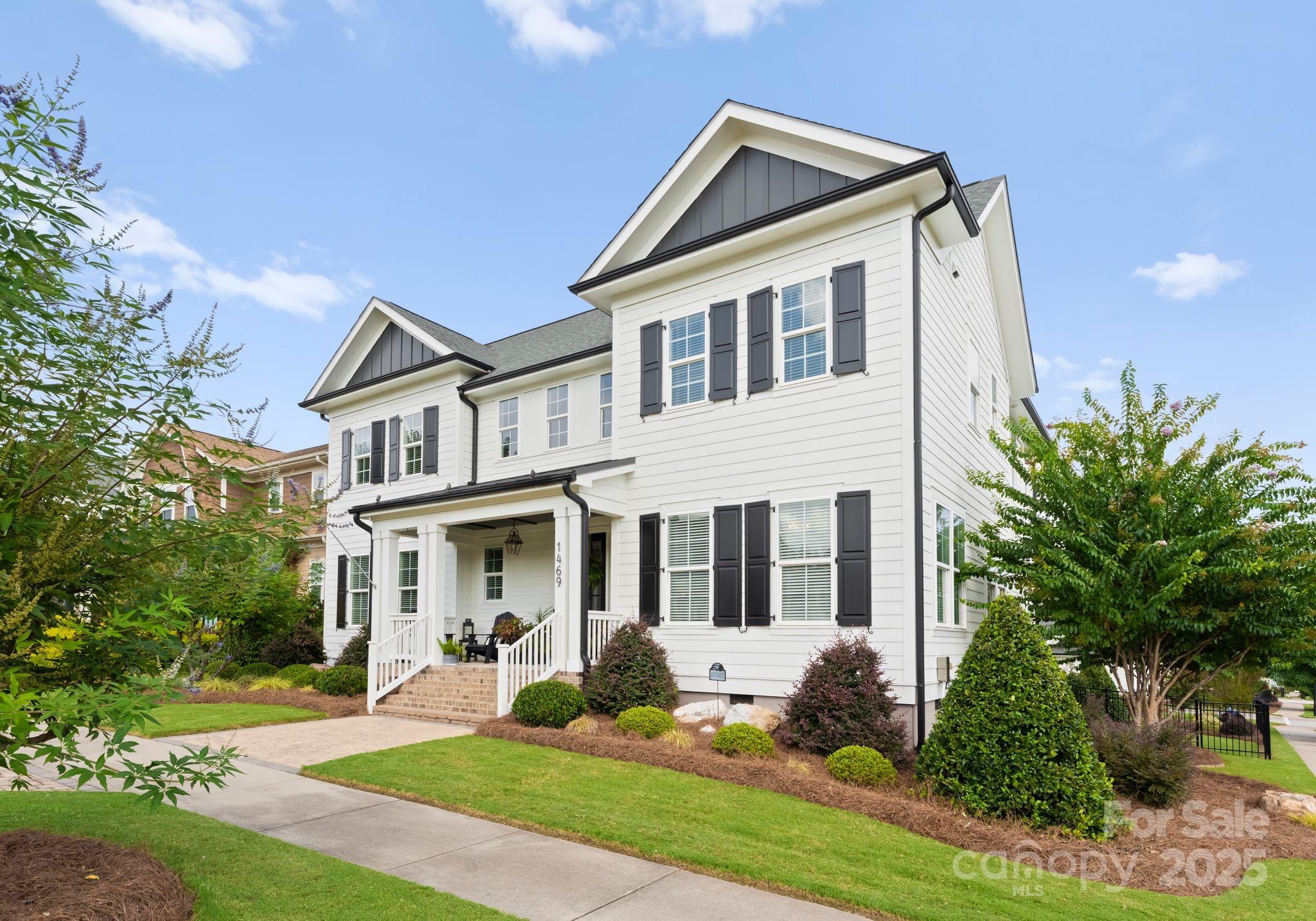 Riverwalk - Residential