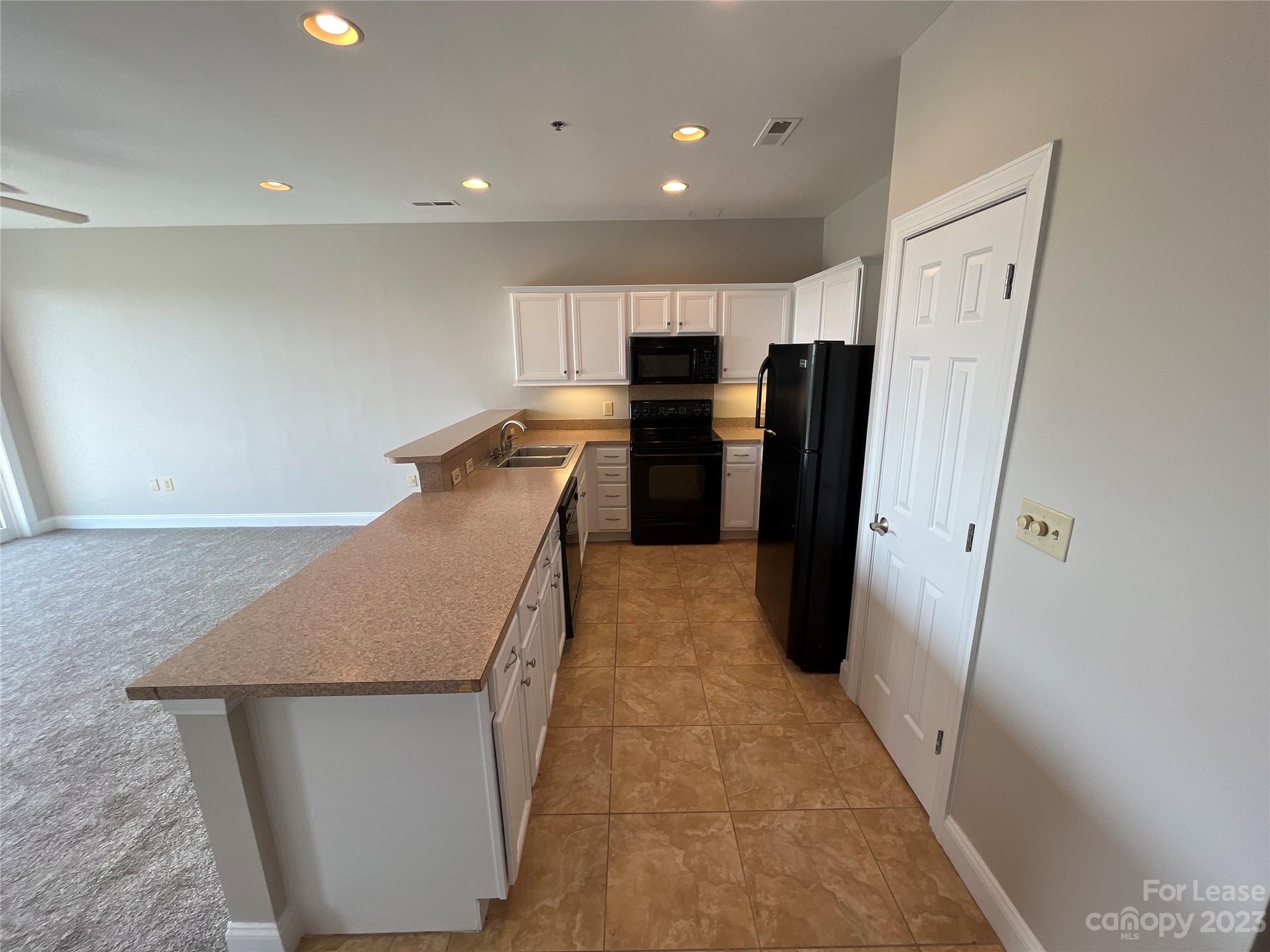 Cornelius Village Condos - Residential Lease