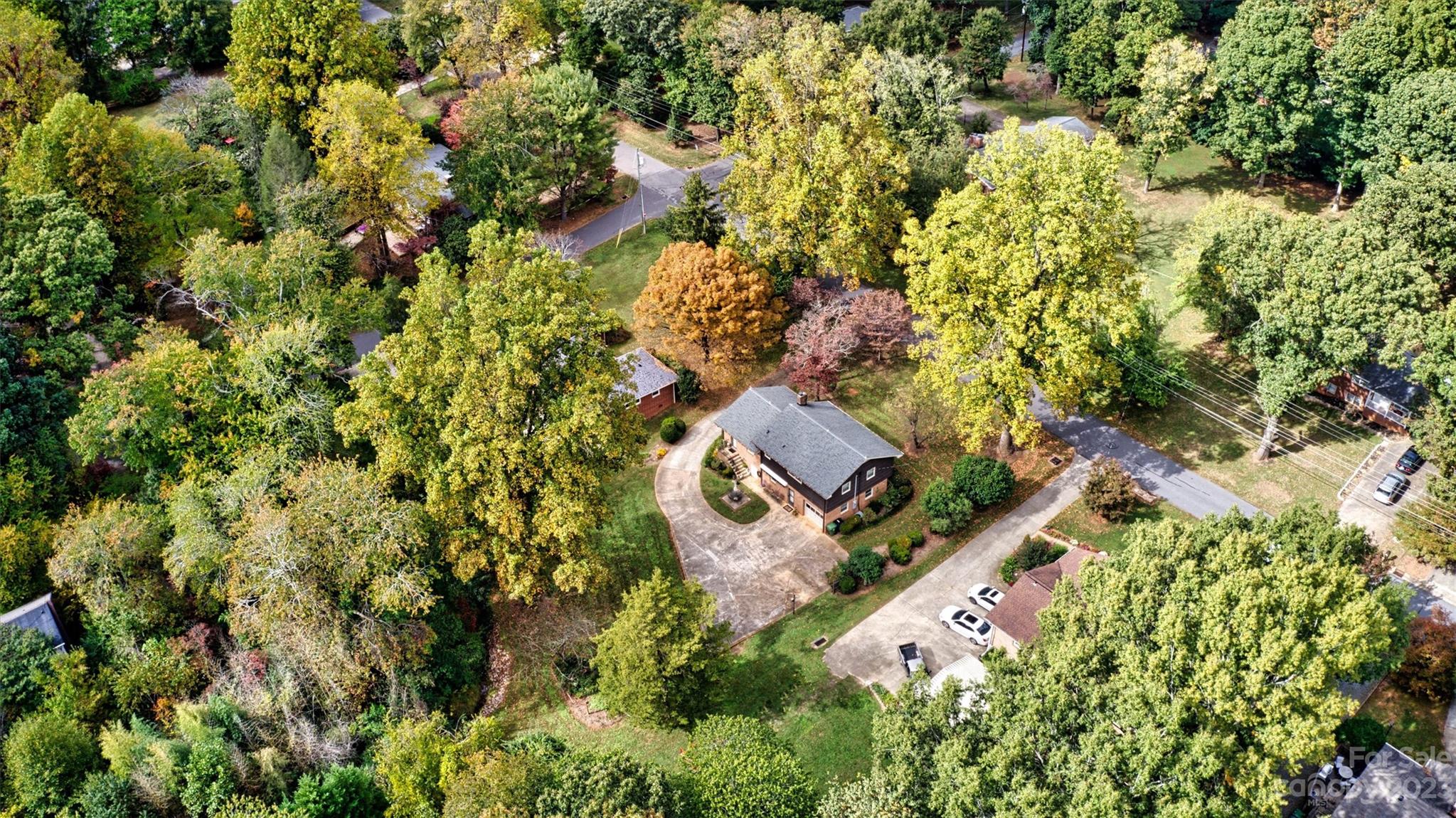 Wilburn Hunsucker Estate - Residential