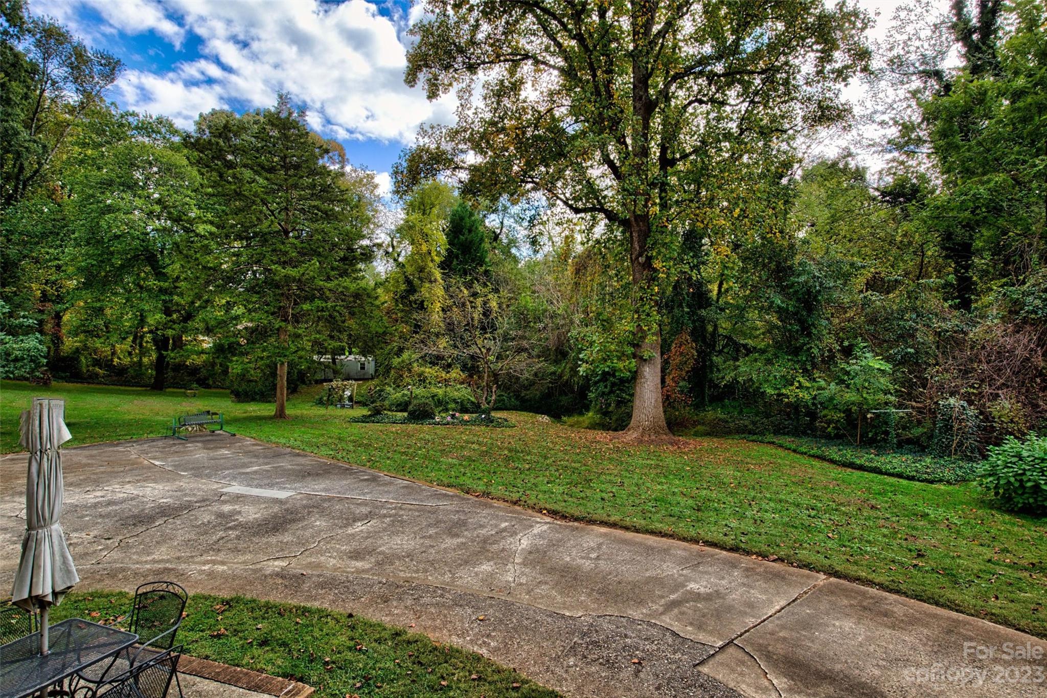 Wilburn Hunsucker Estate - Residential