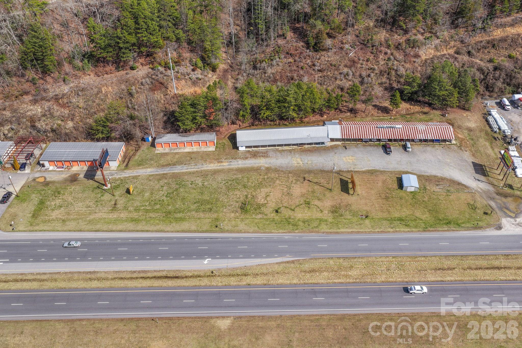 5262-5264 US 74 Highway W
