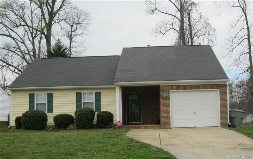 Great Three bedroom Two bath home in Hemby Woods subdivision. New carpet & Fresh Paint! Convenient location to uptown Charlotte via Graham Street or University City Blvd to I-85.
Great ranch home with nice size bedrooms and One car garage. Nice patio outback to relax or cookout!  Close to schools, shops, restaurants, the list goes on and on! Don't wait: this one will go fast!