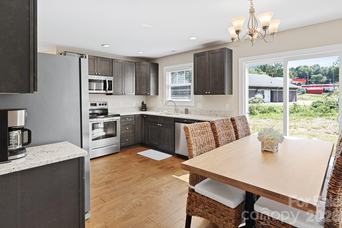 304 Jenna Clare Lane