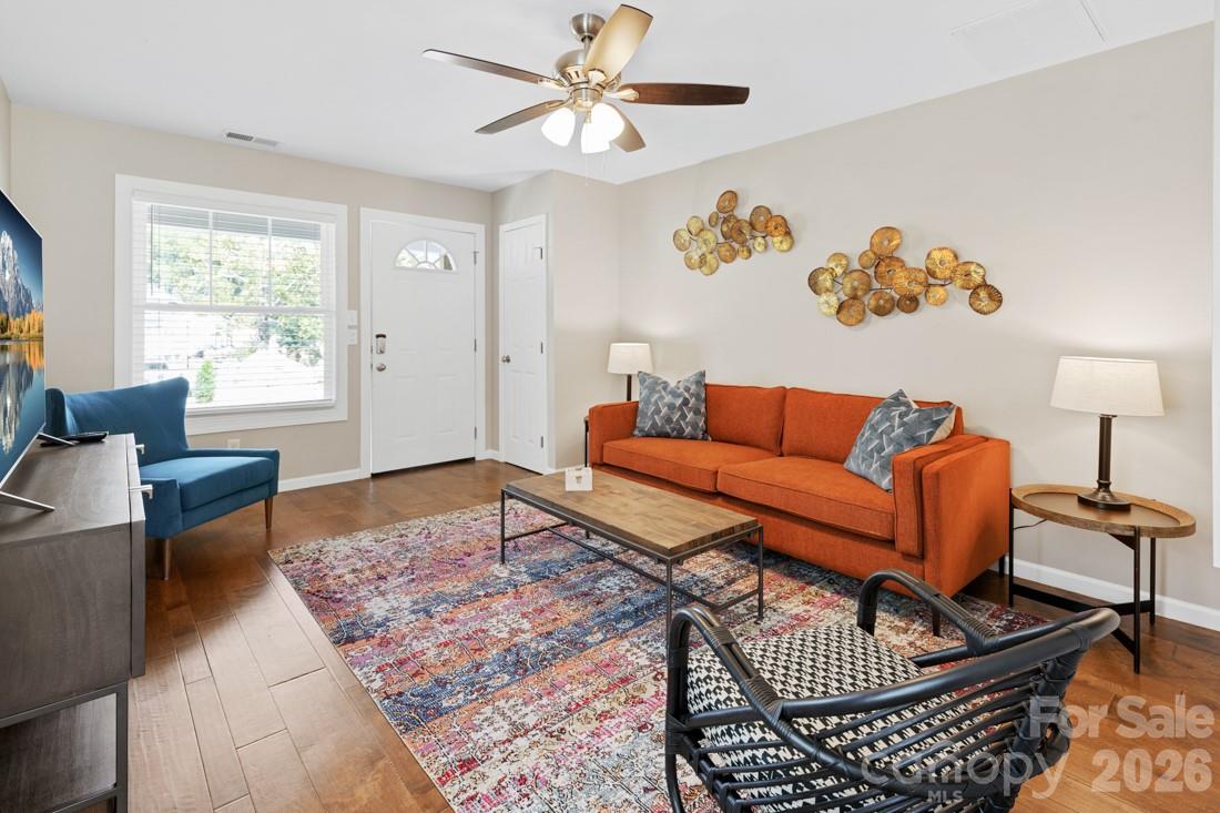 304 Jenna Clare Lane