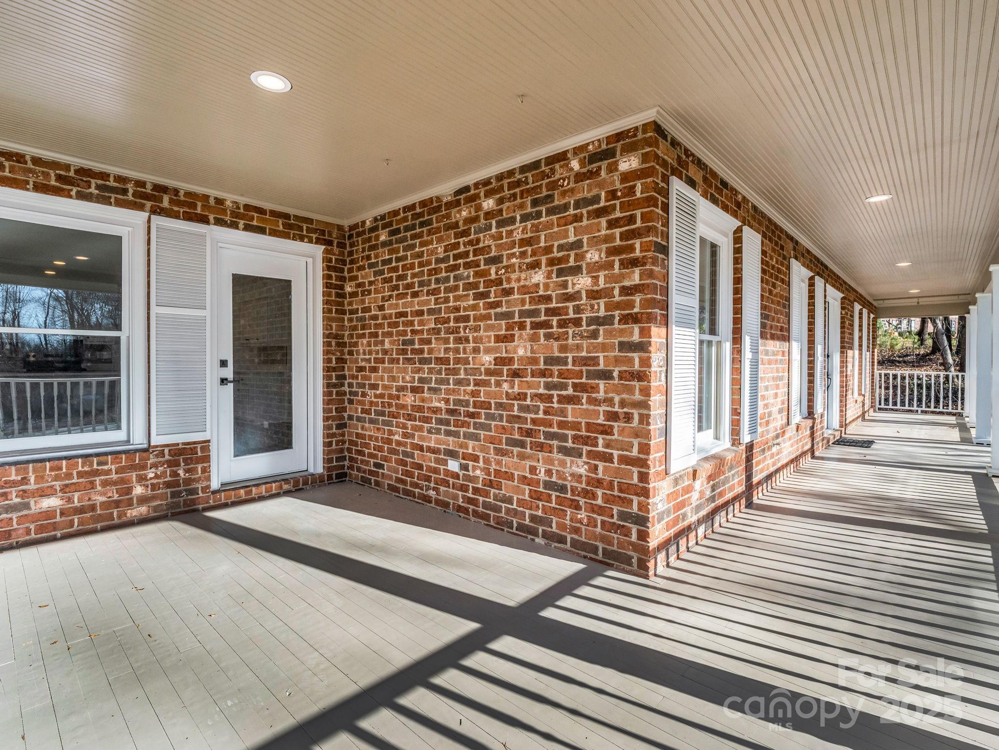 Forest Hills - Residential