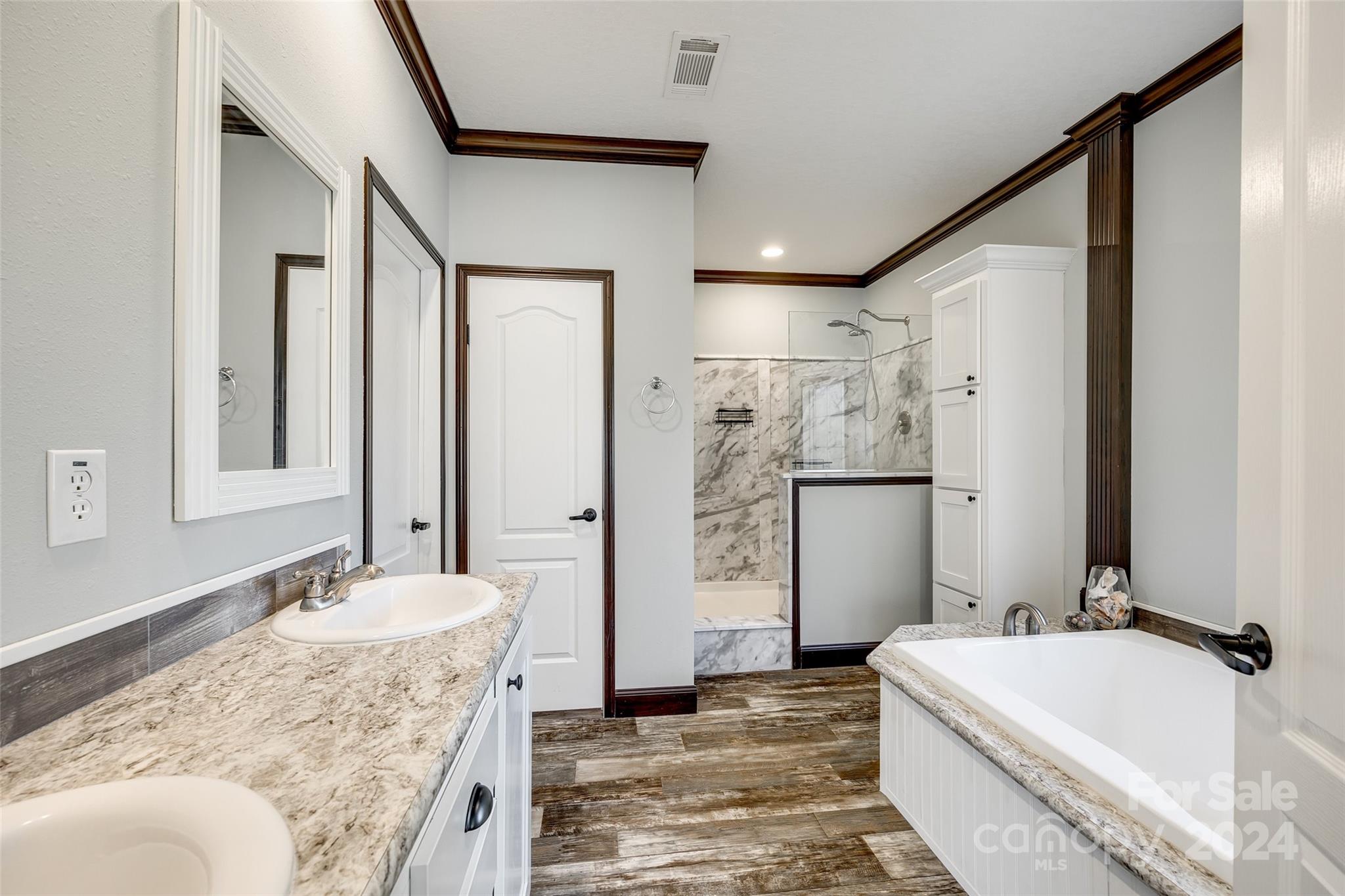 Colony Acres - Residential