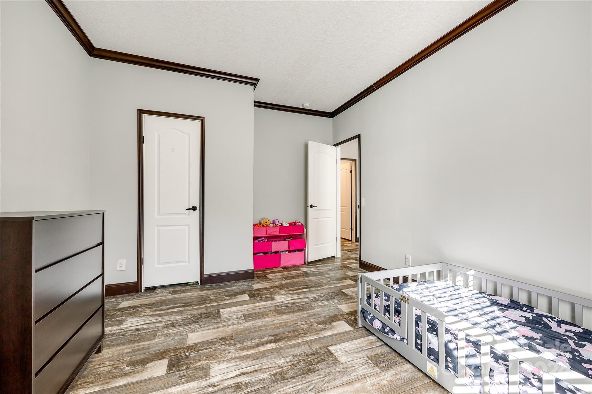 Colony Acres - Residential