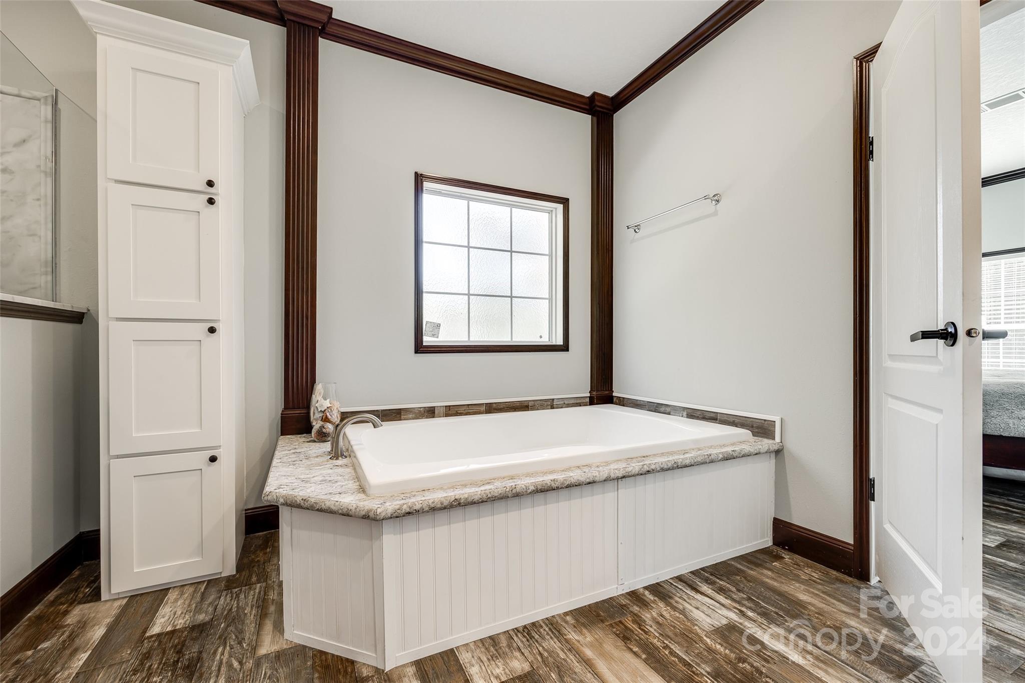 Colony Acres - Residential