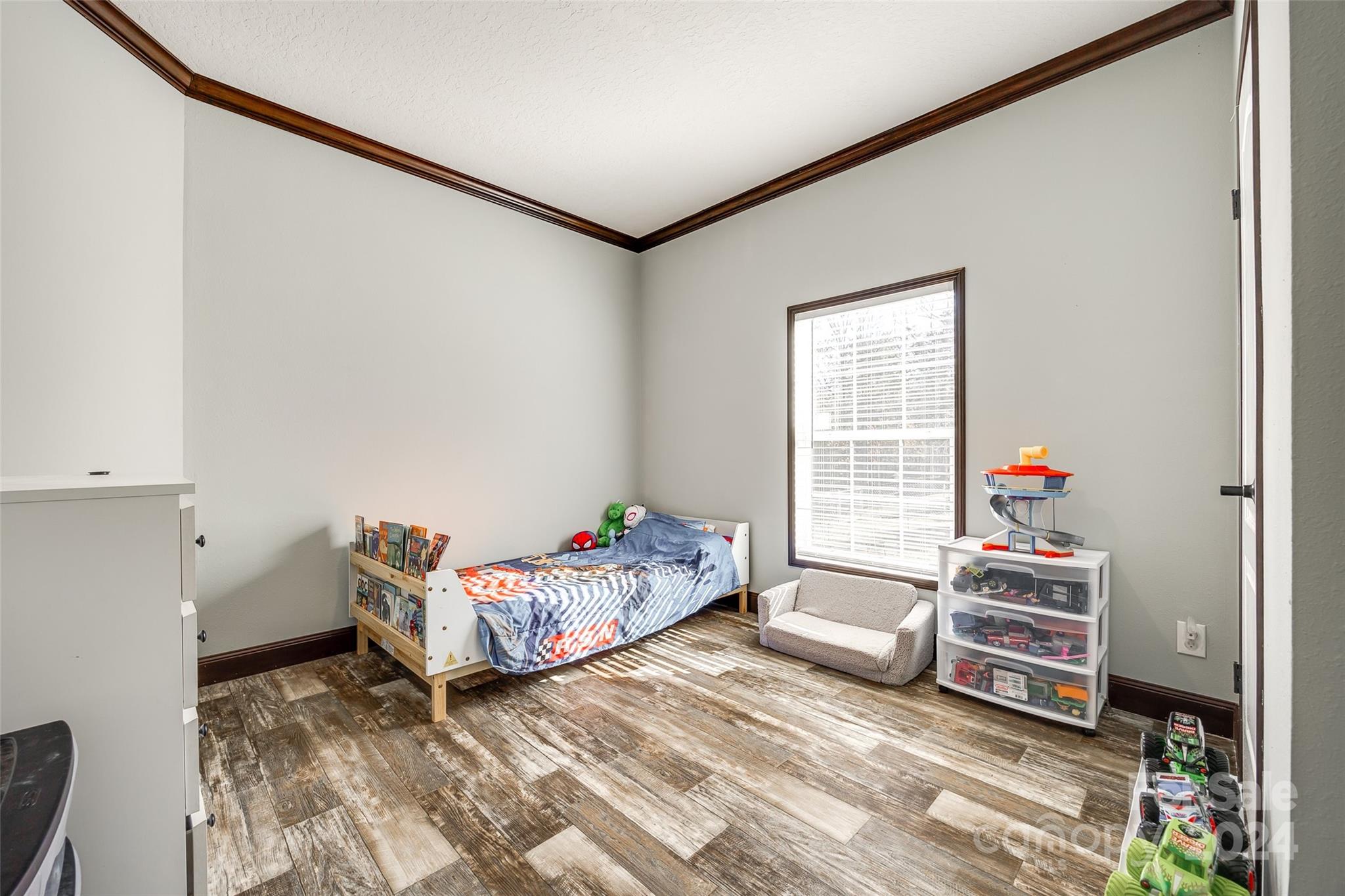 Colony Acres - Residential