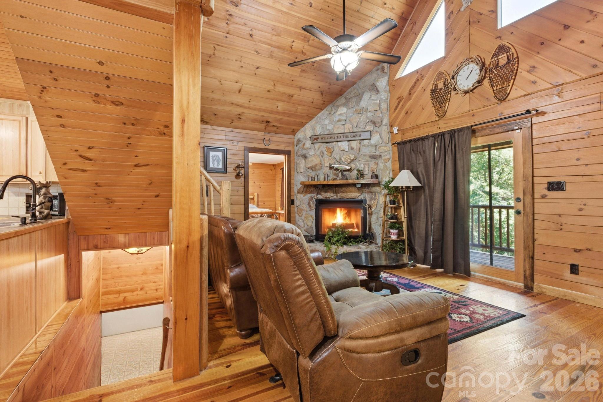 152 Rivercliff Drive