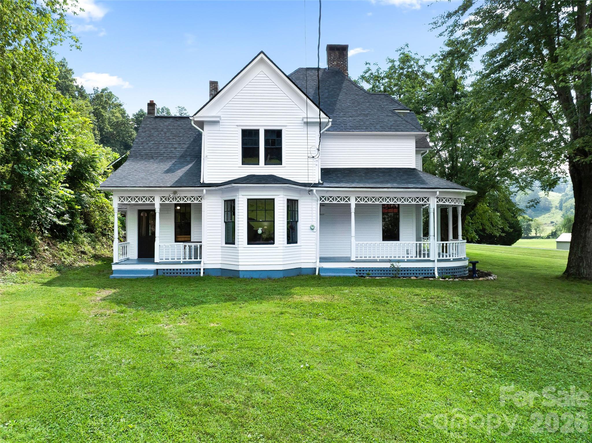5 Clarks Cove Road