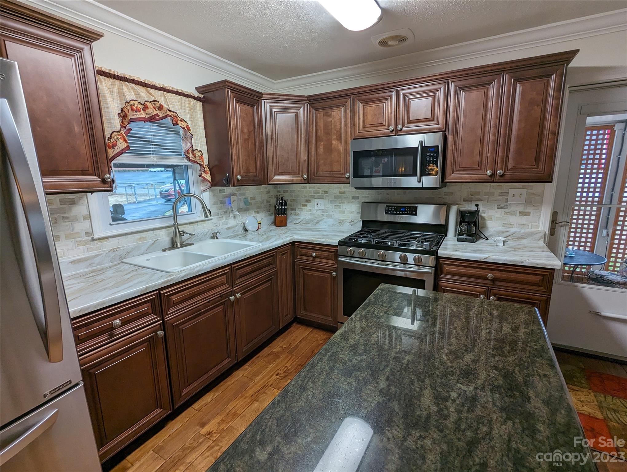 Fallscrest - Residential